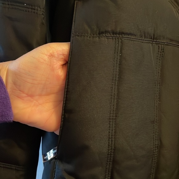 Women’s Zero Xposur snow coat. Medium w/detach hood expandable sleeves​​​​​​​​ - Picture 3 of 10